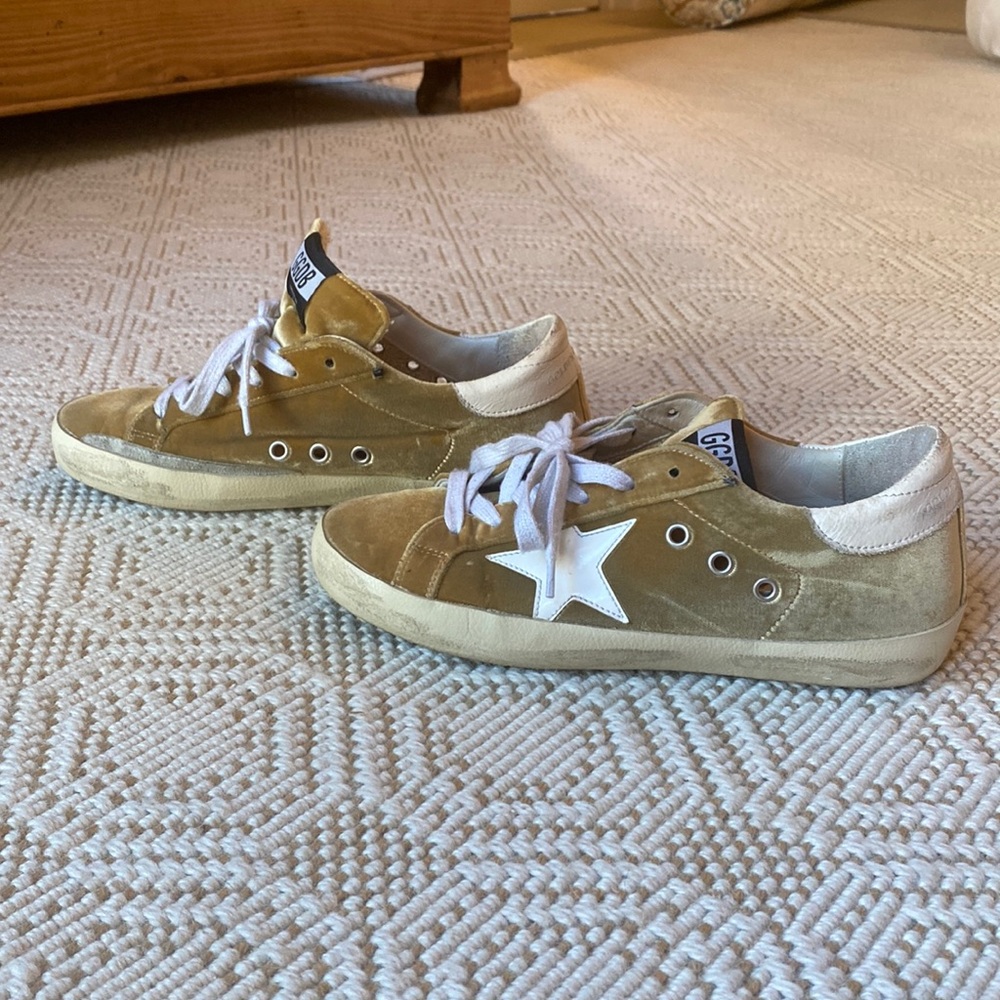 Golden Goose Superstar velvet sneaker, 38